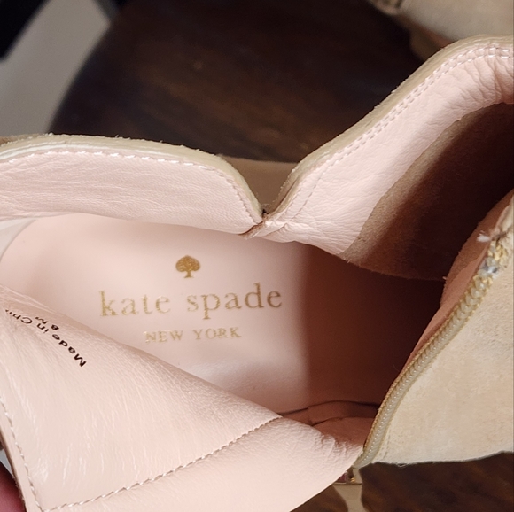 Kate Spade Tan Bellville Too Tassel Bow Suede Booties Size 8 - Picture 12 of 13